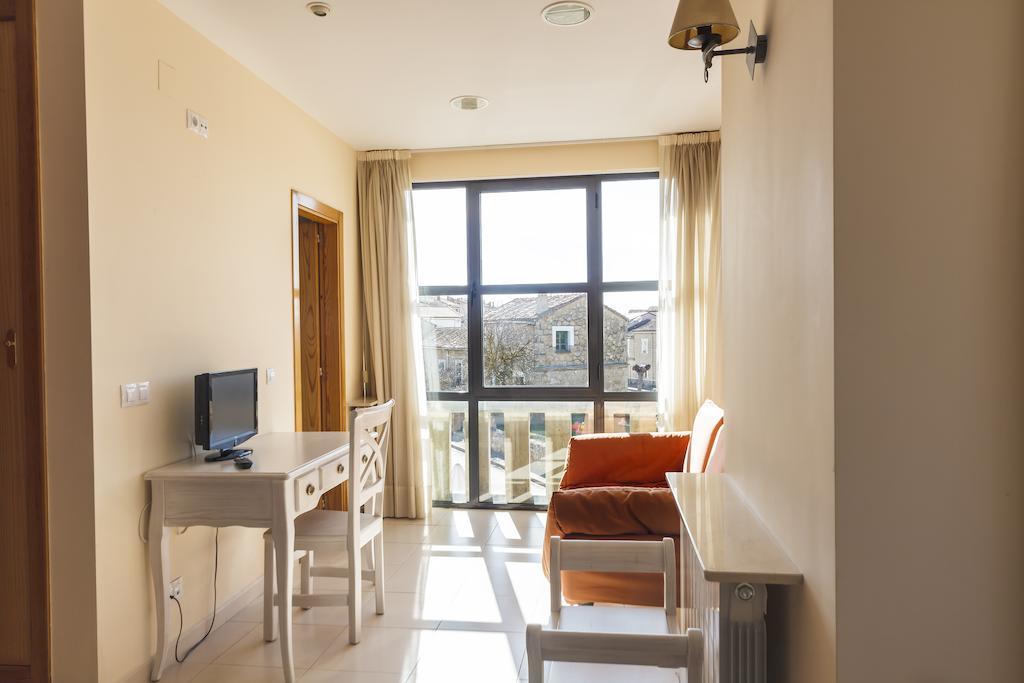 Hotel Rural La Consulta De Isar エクステリア 写真