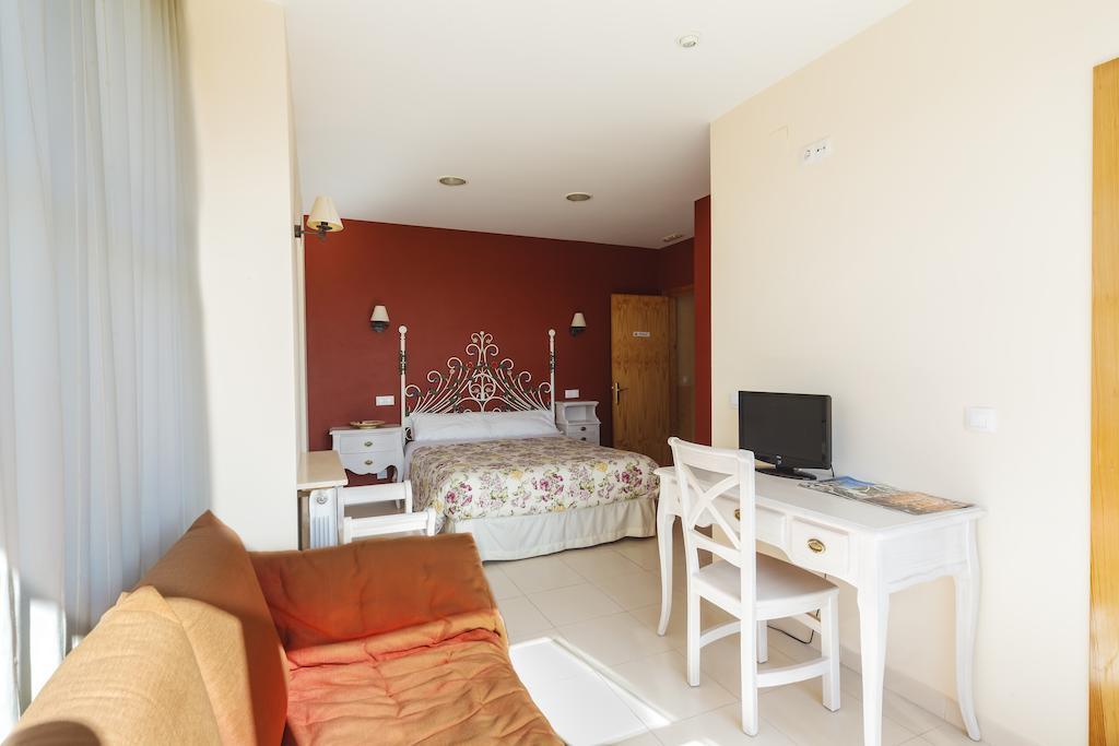 Hotel Rural La Consulta De Isar エクステリア 写真