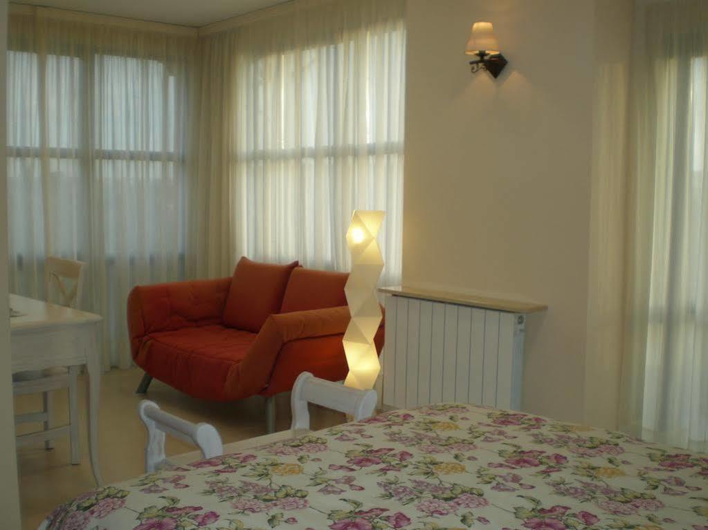 Hotel Rural La Consulta De Isar エクステリア 写真